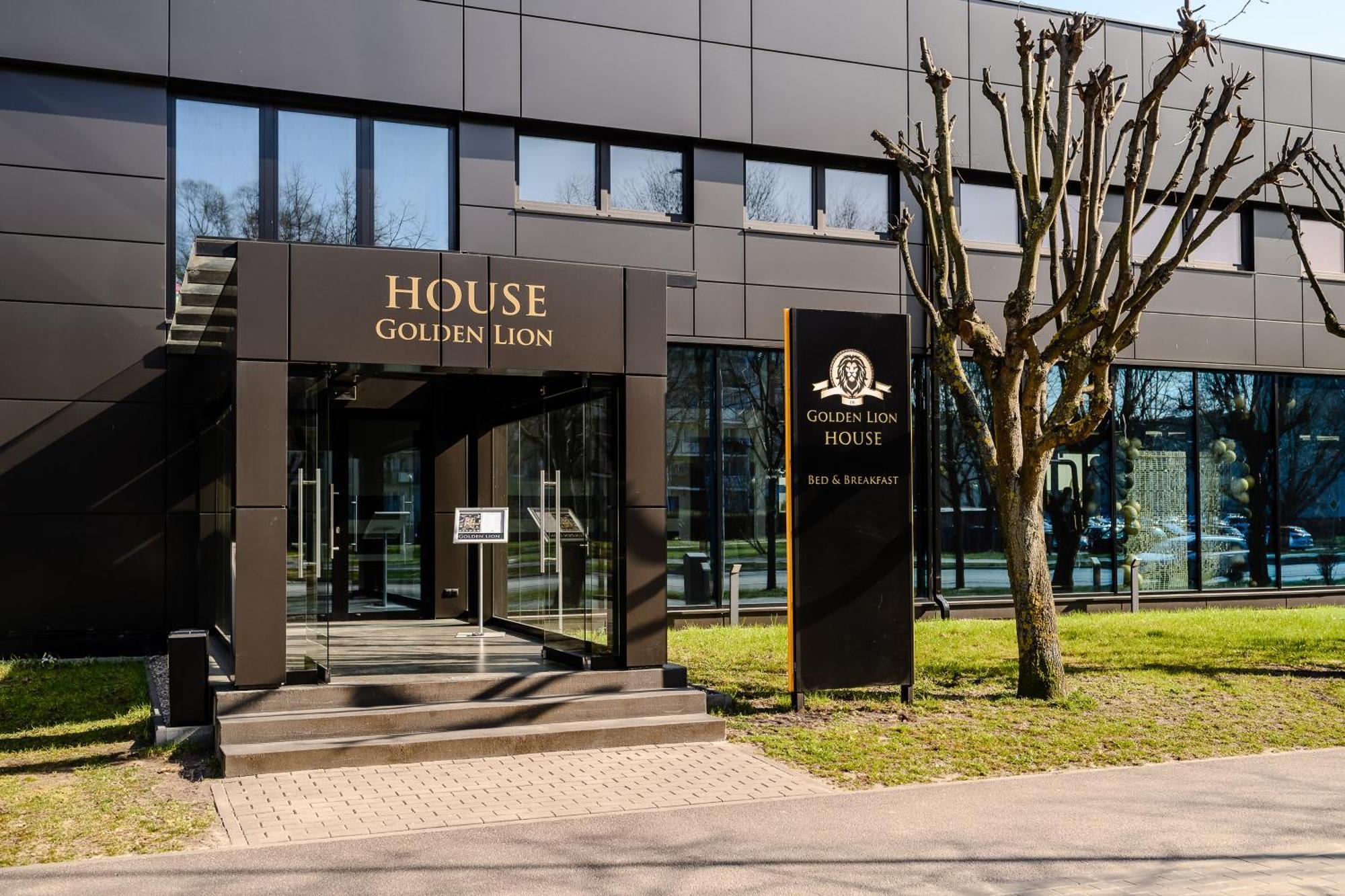 Golden Lion House