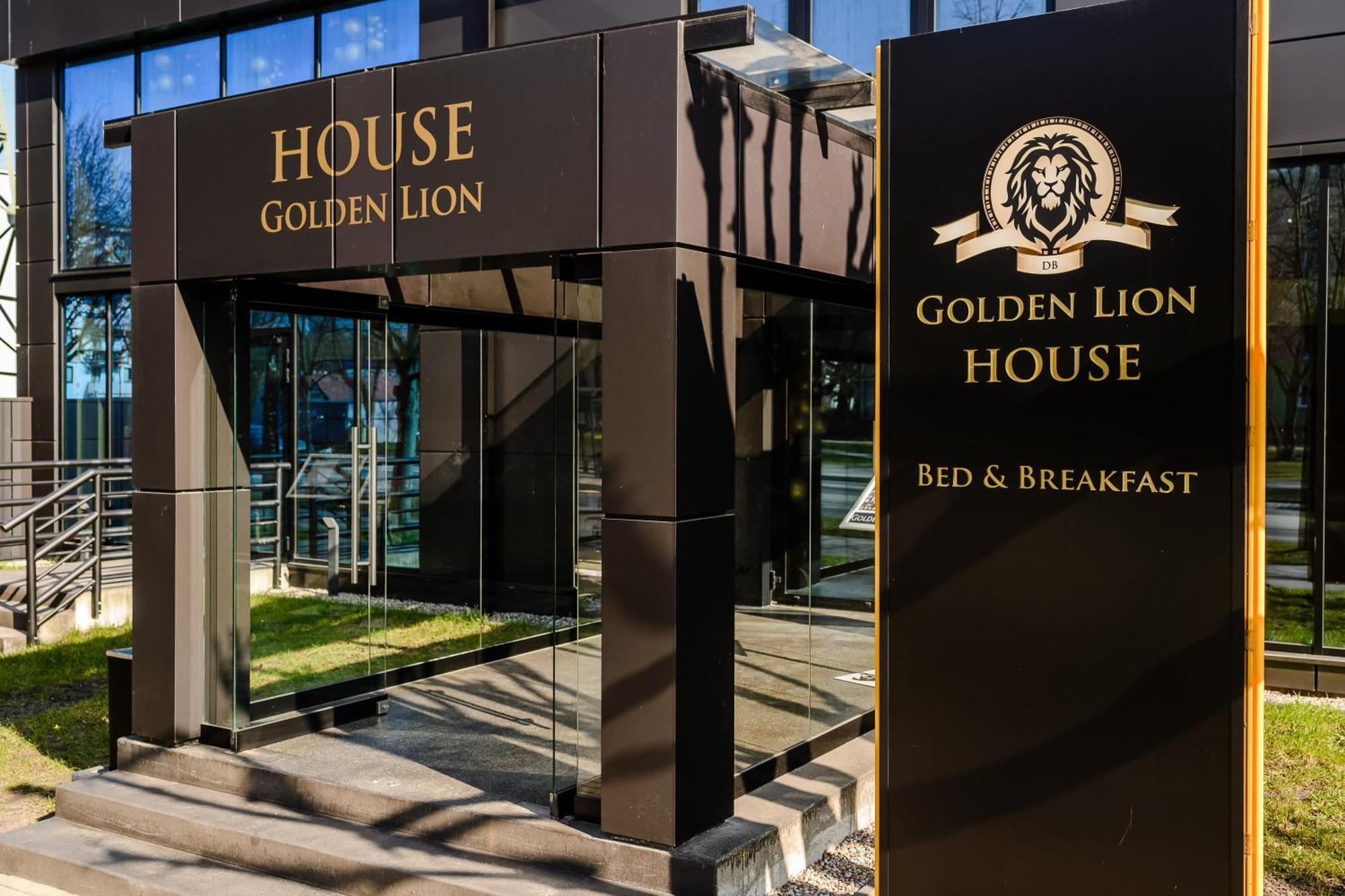 Hotel Golden Lion House Rahmel
